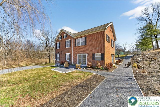 4238 Best Station Road, Washington Twp, PA 18080