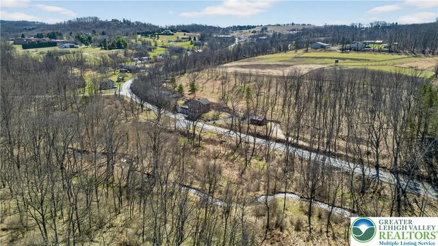 4238 Best Station Road, Washington Twp, PA 18080