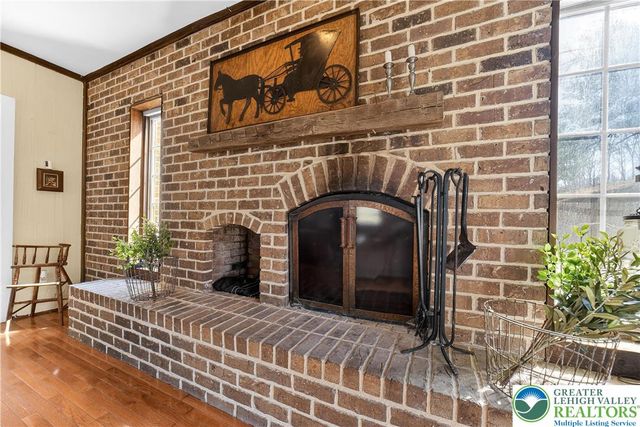 4238 Best Station Road, Washington Twp, PA 18080