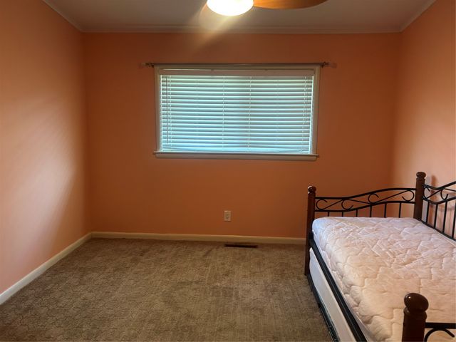1761 E 60th Street, Tulsa, OK 74105