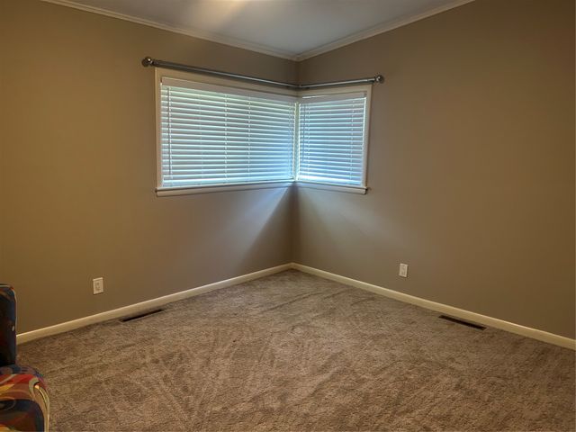 1761 E 60th Street, Tulsa, OK 74105