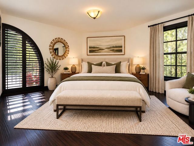 13129 N Sherry Lane, Los Angeles, CA 90049