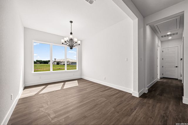 302 Venado Oaks, Castroville, TX 78009