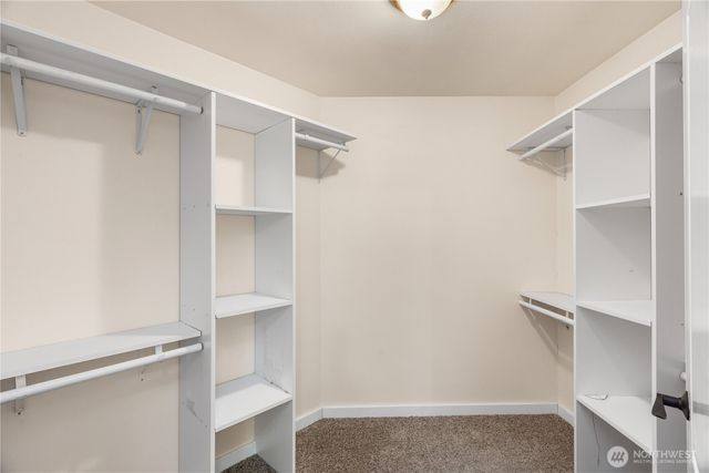 42 Holbrook Lane, Aberdeen, WA 98520