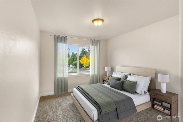 42 Holbrook Lane, Aberdeen, WA 98520