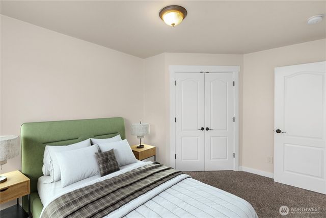 42 Holbrook Lane, Aberdeen, WA 98520