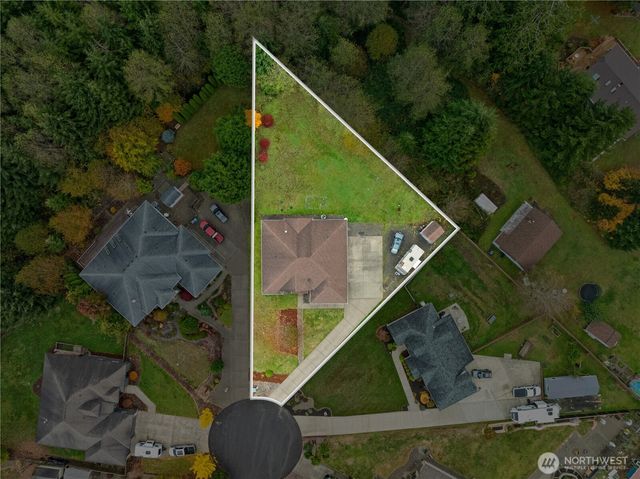 42 Holbrook Lane, Aberdeen, WA 98520