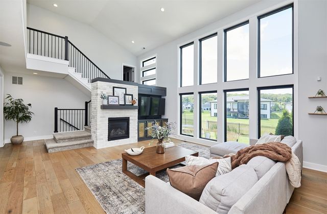 1311 S Wildfire Avenue, West Des Moines, IA 50266