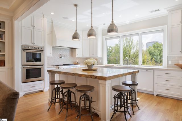 604 N Main Street, Greenville, SC 29601