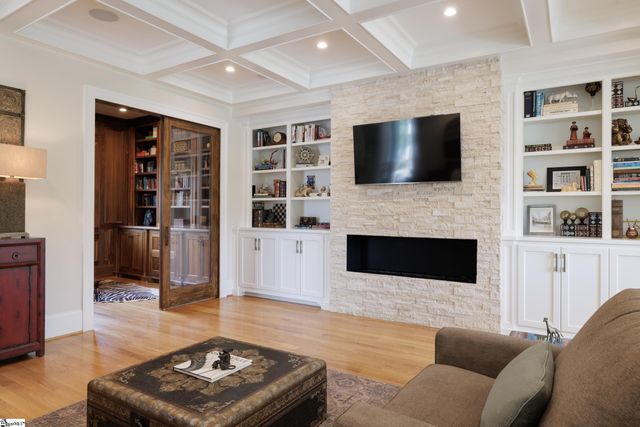 604 N Main Street, Greenville, SC 29601