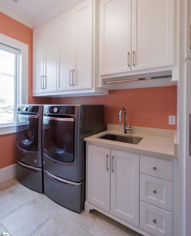 604 N Main Street, Greenville, SC 29601