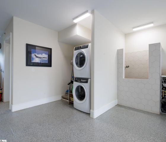 604 N Main Street, Greenville, SC 29601