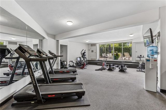 3838 Rainbow Boulevard 1003, Kansas City, KS 66103