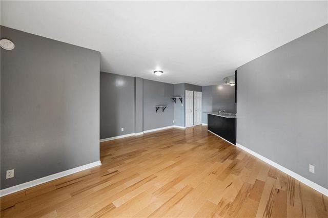 3838 Rainbow Boulevard 1003, Kansas City, KS 66103