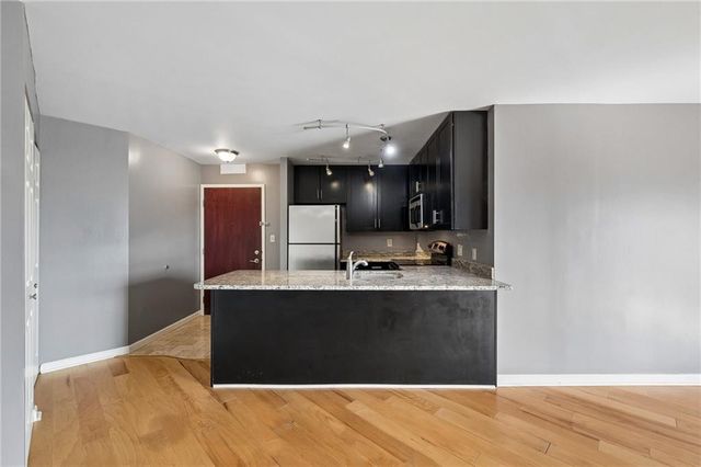 3838 Rainbow Boulevard 1003, Kansas City, KS 66103