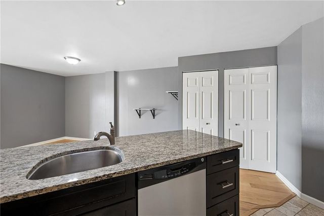 3838 Rainbow Boulevard 1003, Kansas City, KS 66103