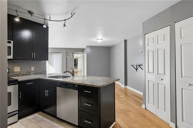 3838 Rainbow Boulevard 1003, Kansas City, KS 66103