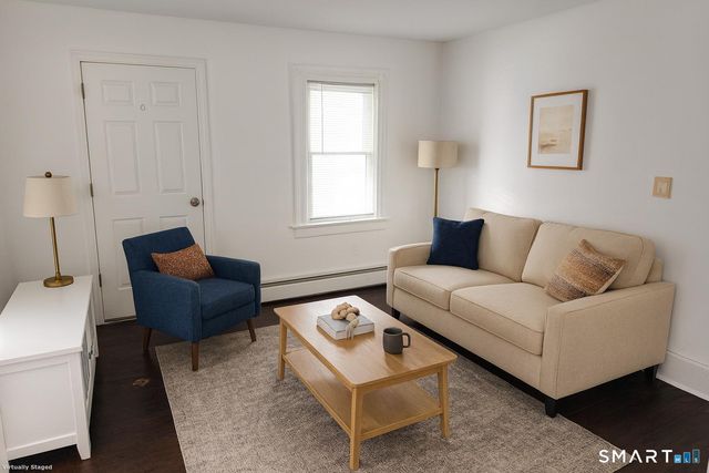 16 Dean Street, Stamford, CT 06902