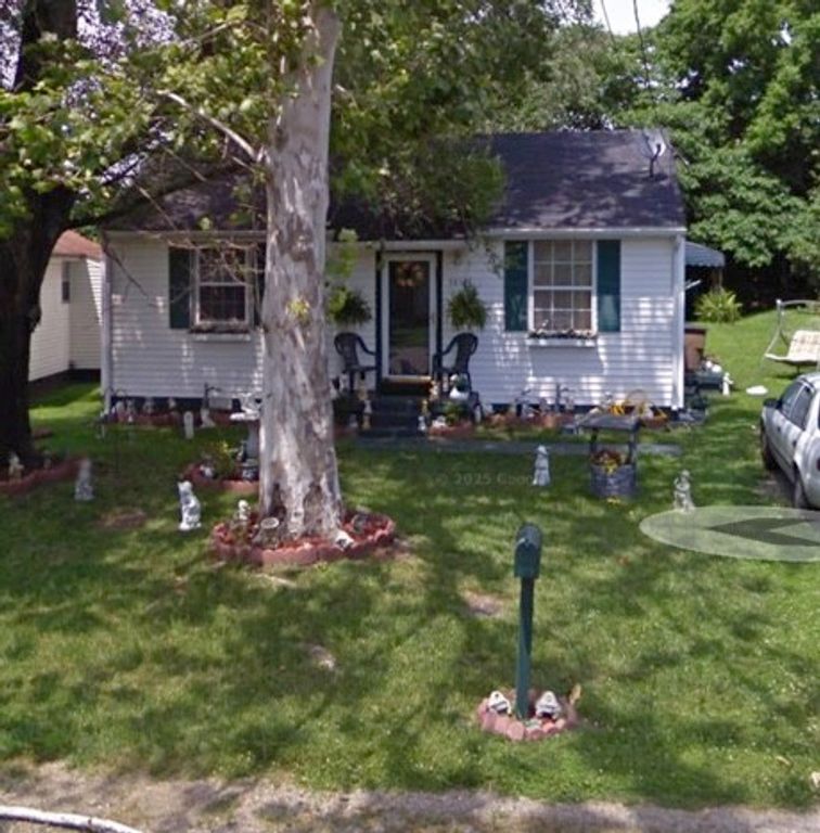5818 Carl Pl, Nashville, TN 37209
