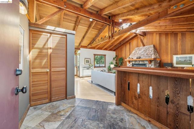 642 Beloit Ave, Kensington, CA 94708