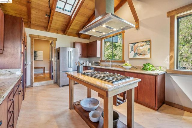 642 Beloit Ave, Kensington, CA 94708