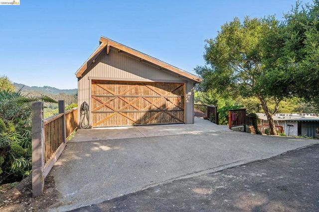 642 Beloit Ave, Kensington, CA 94708