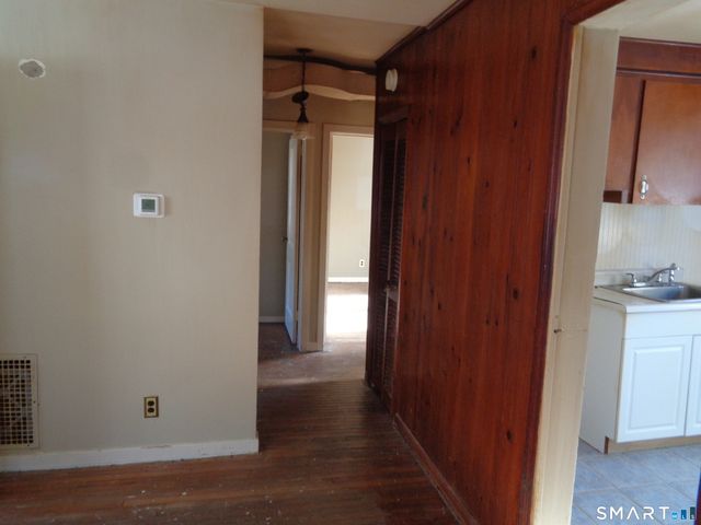 1121 Success Avenue, Stratford, CT 06614