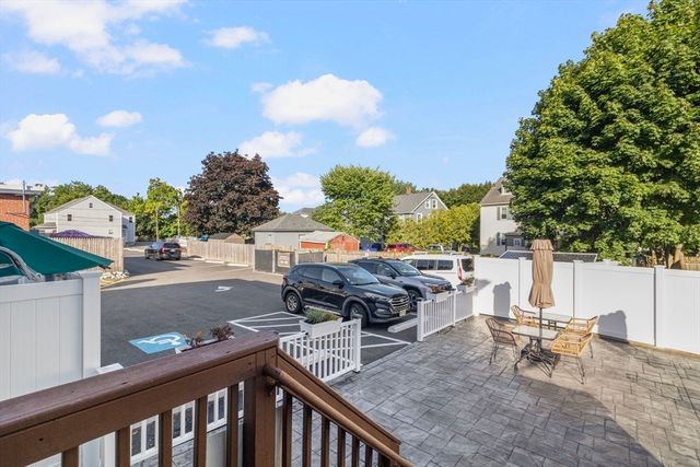 681 Providence St, West Warwick, RI 02893