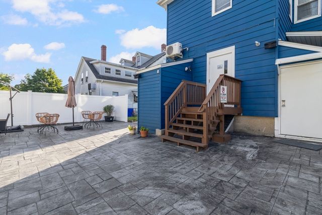 681 Providence St, West Warwick, RI 02893