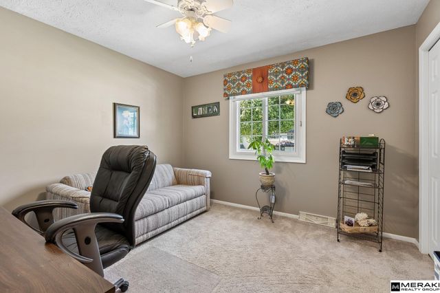 15567 Walnut Circle, Omaha, NE 68144