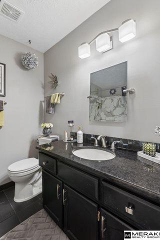 15567 Walnut Circle, Omaha, NE 68144