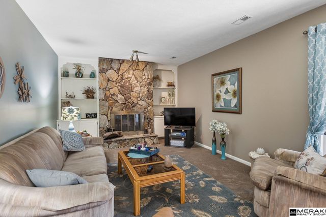 15567 Walnut Circle, Omaha, NE 68144