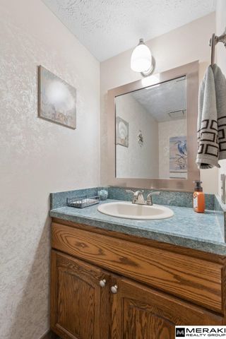 15567 Walnut Circle, Omaha, NE 68144