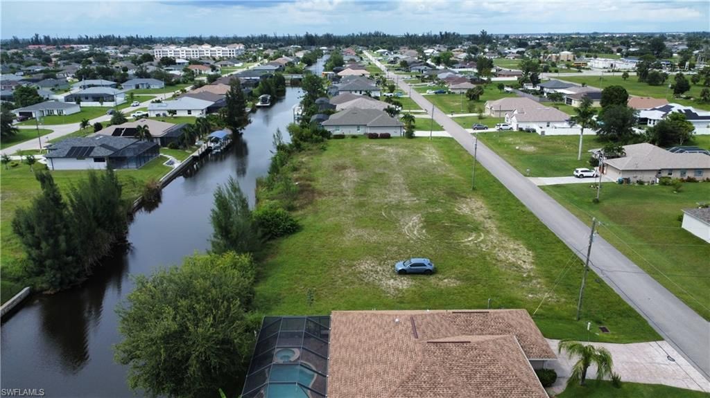 1720 SW 17th AVE, CAPE CORAL, FL 33991 — photo 3