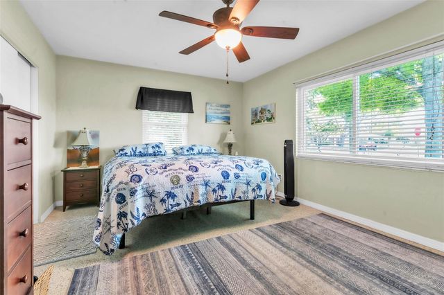 4101 YARDLEY AVENUE N, St Petersburg, FL 33713