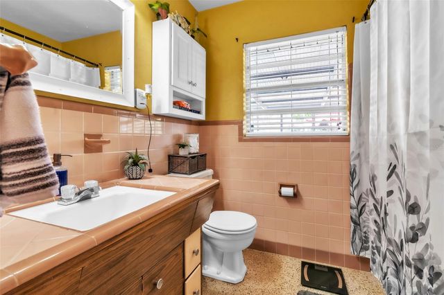 4101 YARDLEY AVENUE N, St Petersburg, FL 33713