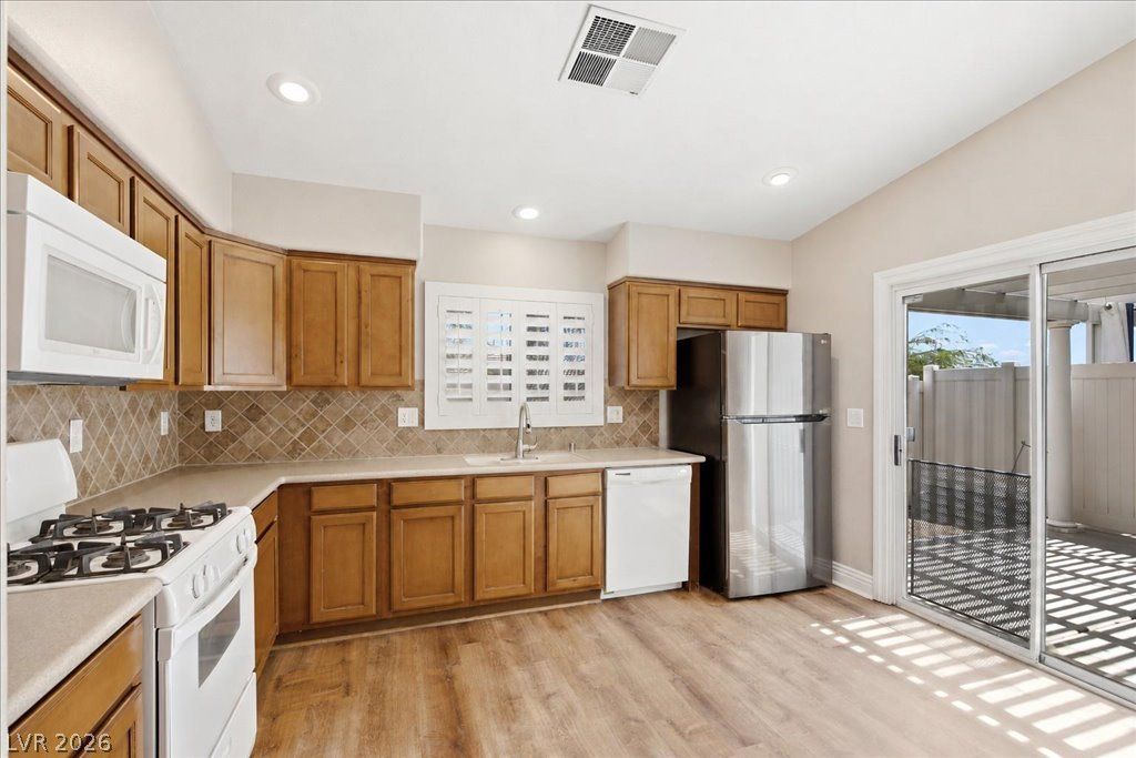 5325 Blue Oat Avenue, Las Vegas, NV 89141 — photo 2