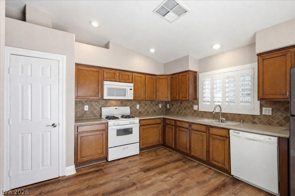 5325 Blue Oat Avenue, Las Vegas, NV 89141 — photo 3