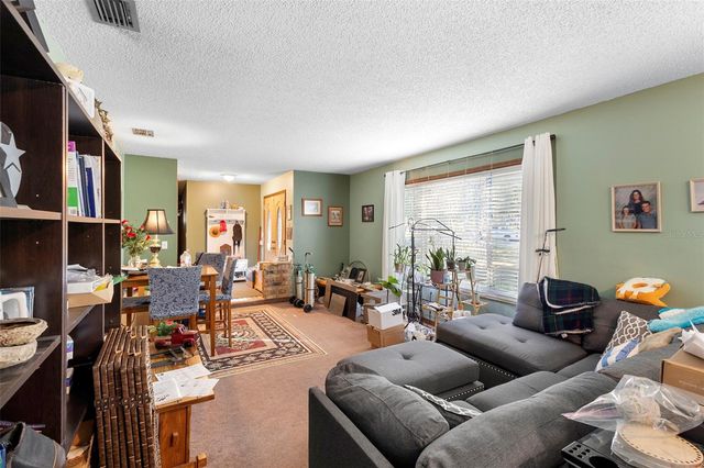 1906 KINGWAY DRIVE, Deltona, FL 32738