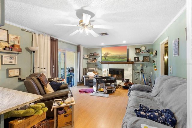 1906 KINGWAY DRIVE, Deltona, FL 32738