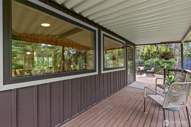 518 N 175th Street, Shoreline, WA 98133