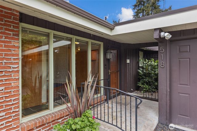518 N 175th Street, Shoreline, WA 98133