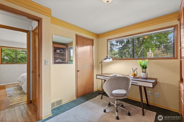 518 N 175th Street, Shoreline, WA 98133