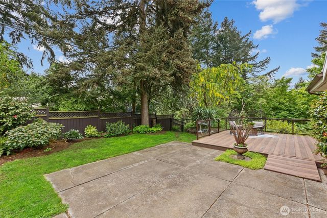 518 N 175th Street, Shoreline, WA 98133