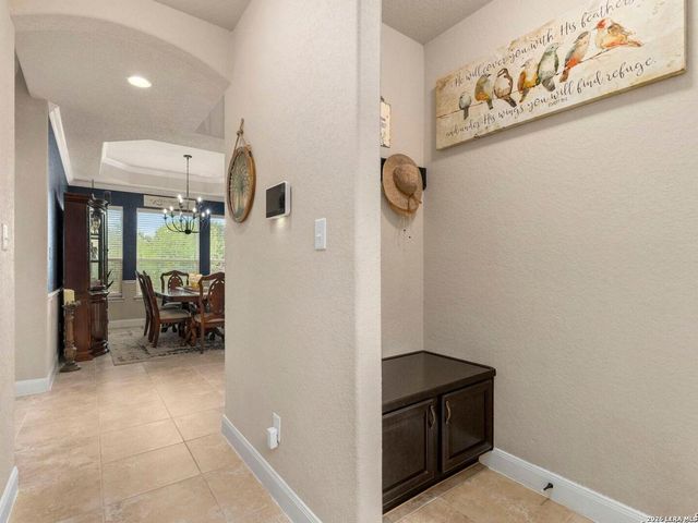 9706 Rosemire Way, San Antonio, TX 78254