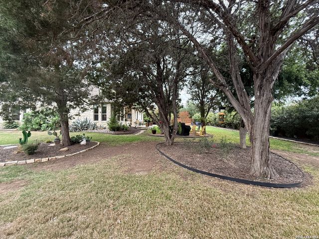 9706 Rosemire Way, San Antonio, TX 78254