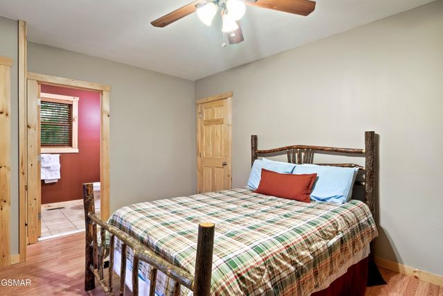 318 Alpine Mountain Way, Pigeon Forge, TN 37863