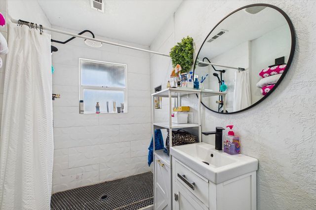 1028 Allard Avenue, Eureka, CA 95501