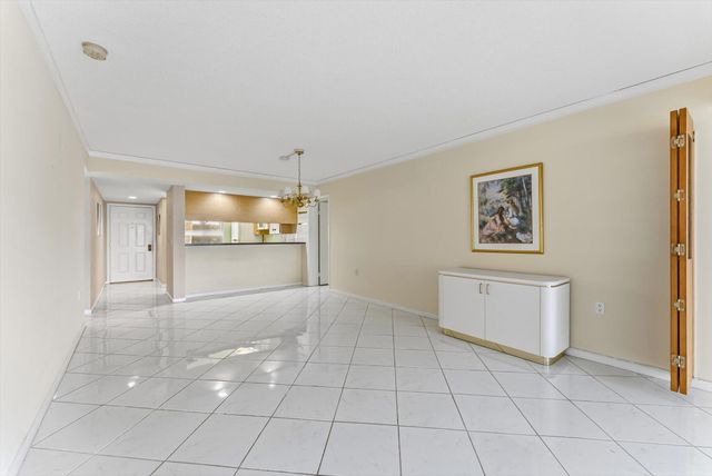 6217 Balboa Circle 106, Boca Raton, FL 33433