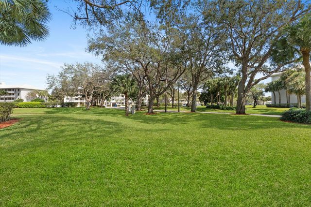 6217 Balboa Circle 106, Boca Raton, FL 33433